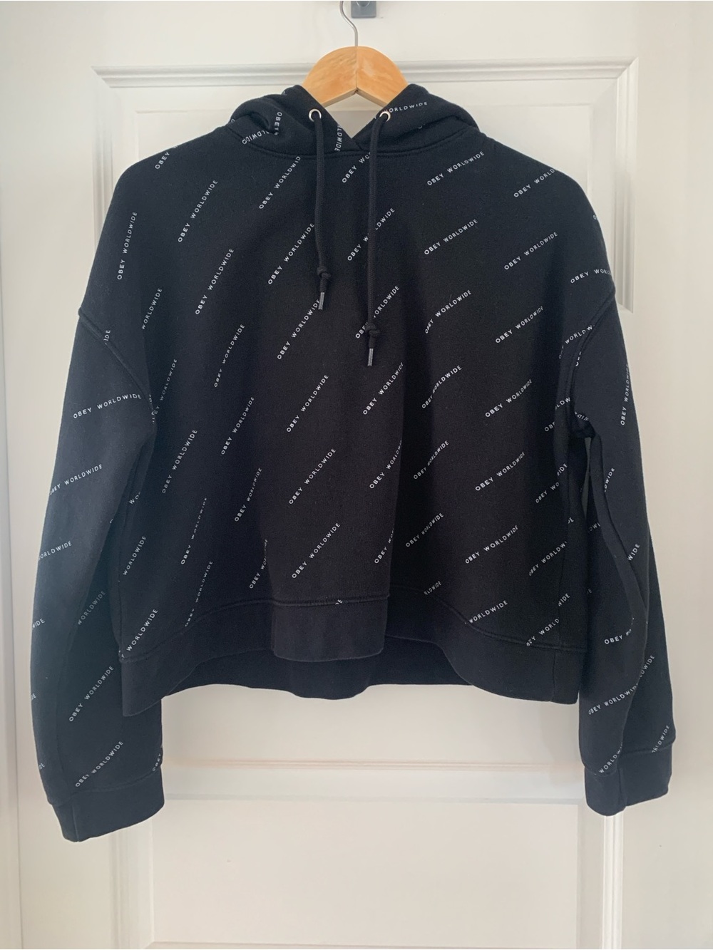 Obey Black All-Over Logo cropped Hoodie